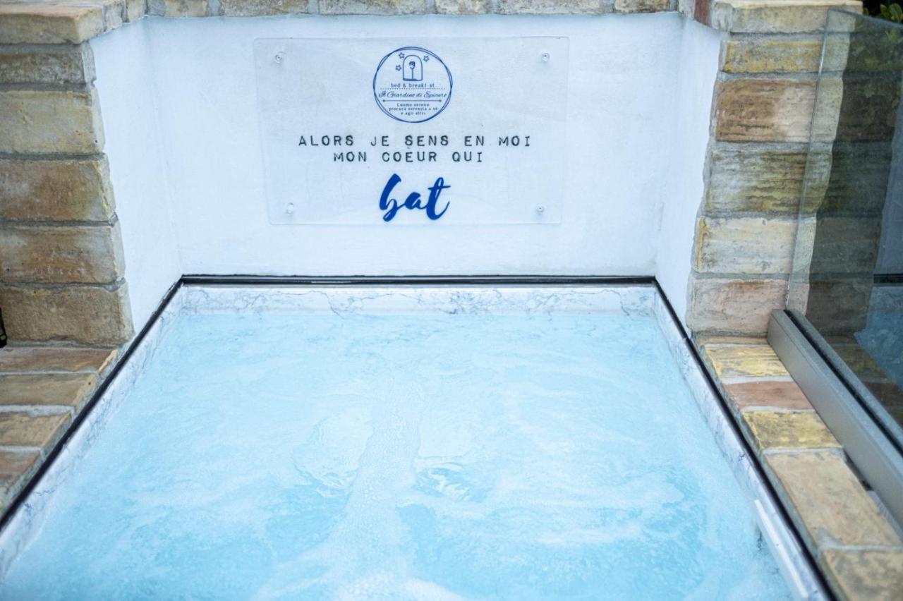 ロッカ・サン・ジョヴァンニ Il Giardino Di Epicuro Bed & Breakfast エクステリア 写真